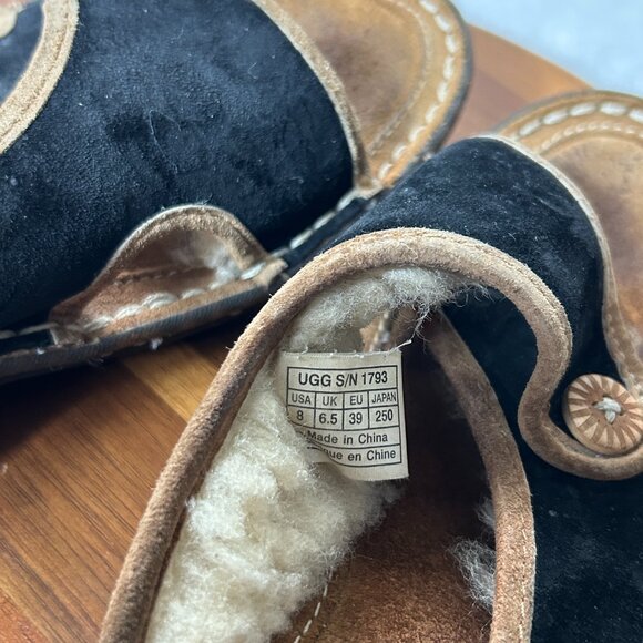 UGG Black Suede Sherpa Slides Open Toe Leather Sandals 1793 Size 8 - Picture 9 of 9